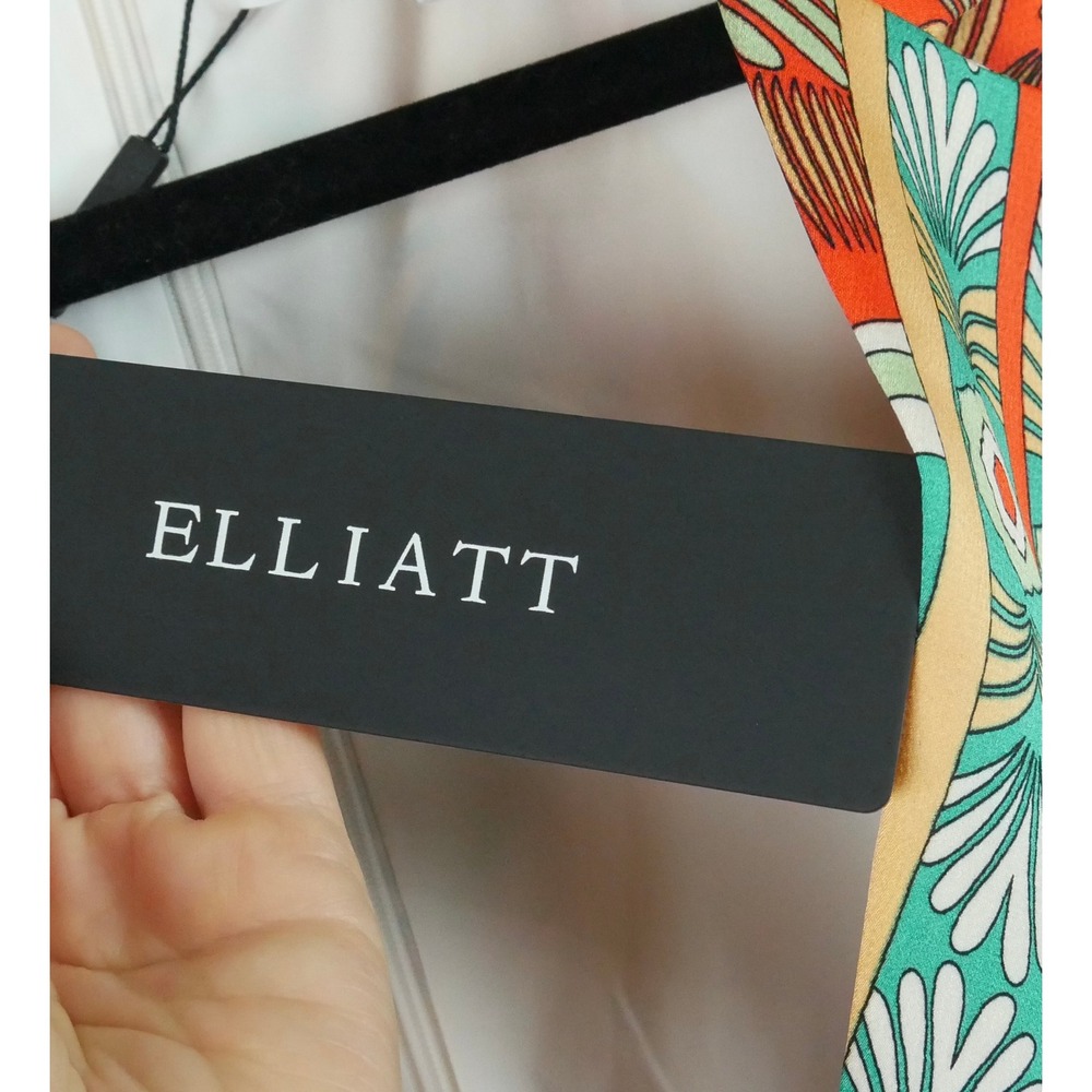 Elliatt NWT Neomi Romper Orange Green Floral Retro Long Sleeve Satin Resort M - Picture 3 of 13